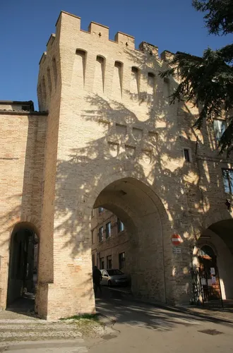 Porta San Giuliano