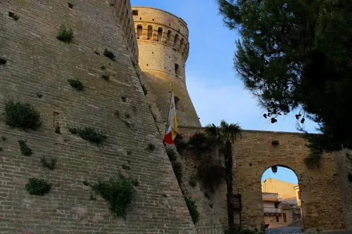 Porta della Rocca