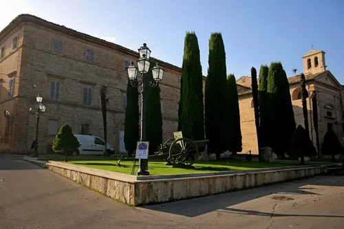 Palazzo Alaleona