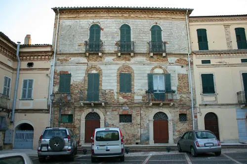 Palazzo Crescenzi