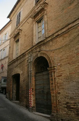 Palazzo Raccamadoro