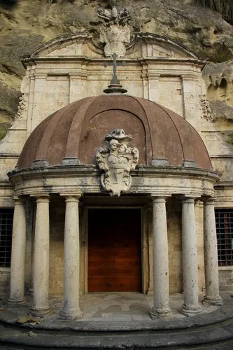 Sant'Emidio alle Grotte