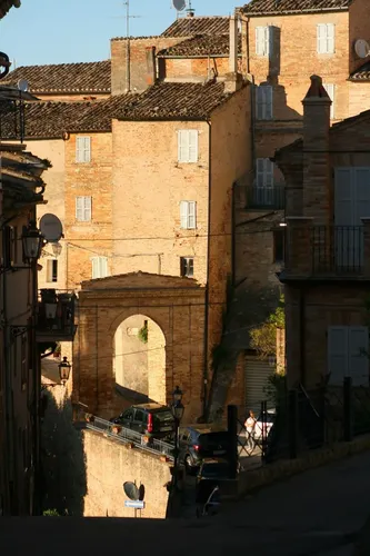 Porta Borgo Vecchio
