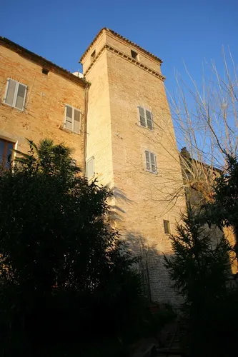 Cinta muraria del Castello Nuovo