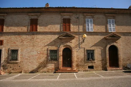 Palazzo Campanelli - Lauri