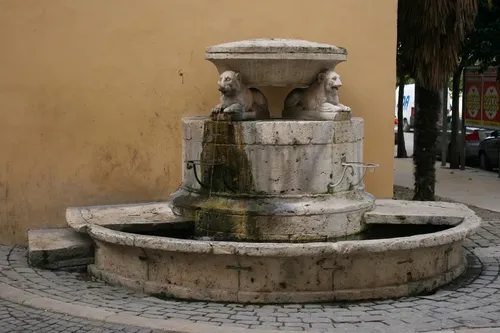 Fontana dei Cani