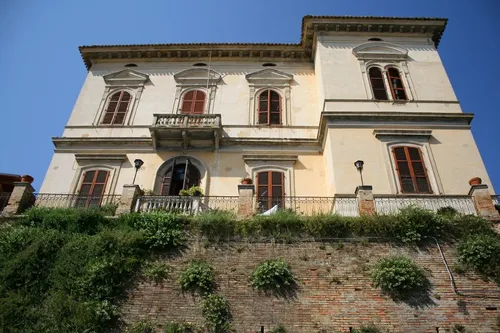 Palazzo Tattoni