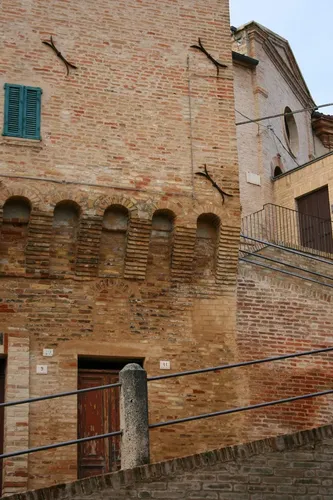 Cinta muraria del Castello Vecchio